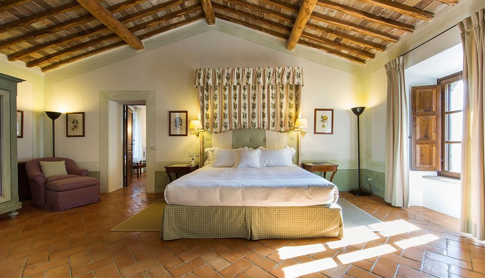 Castello Banfi - Il Borgo "Relais & Chateaux" Poggio alle Mura Extérieur photo